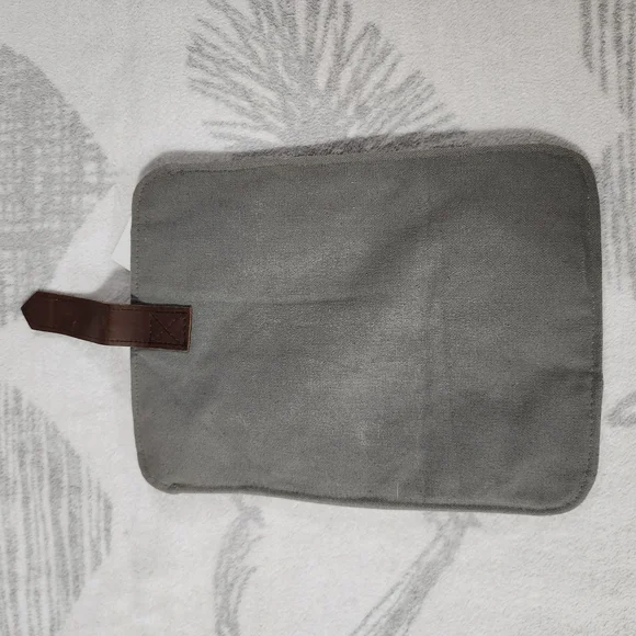 Canvas iPad or Tablet Pouch Sleeve - Picture 3 of 6